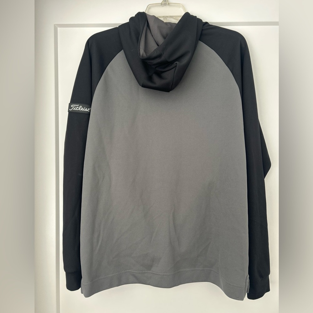 Titleist Black and Gray Pro V1 Hoodie - Picture 4 of 4